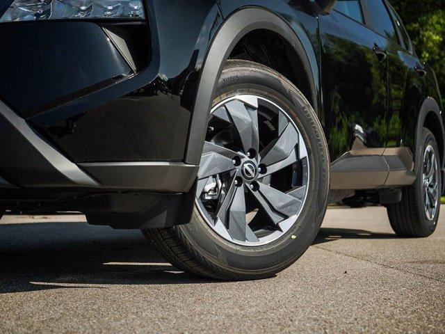 Photo of 2026 Super Black Nissan Rogue