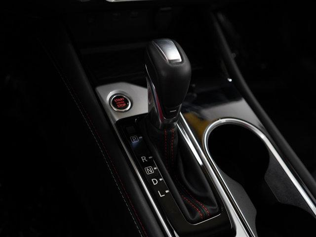 Photo of 2024 Super Black Clearcoat Nissan Altima