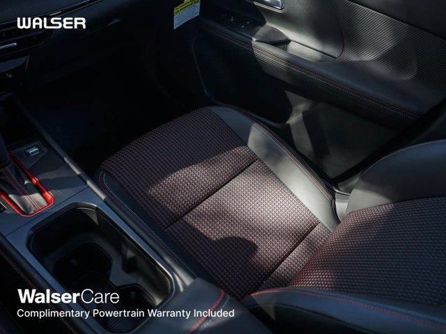 Photo of 2025 Super Black Nissan Kicks