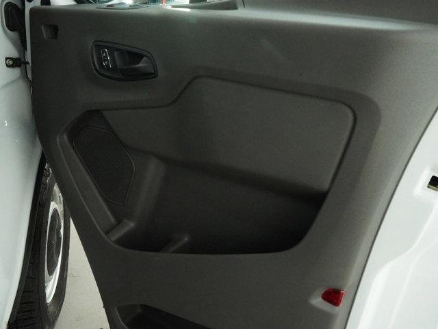 Photo of 2022 Oxford White Ford Transit-150