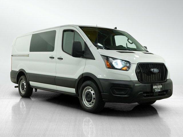 Photo of 2022 Oxford White Ford Transit-150