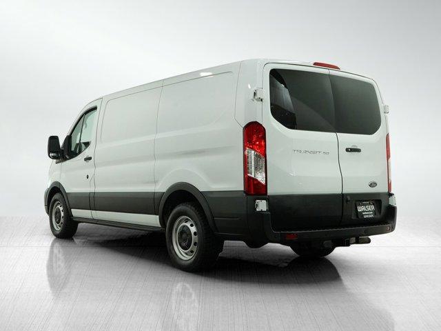 Photo of 2022 Oxford White Ford Transit-150