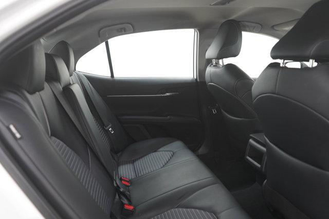 Photo of 2024 Ice Cap Toyota Camry