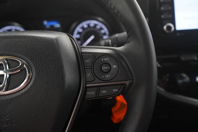 Photo of 2024 Ice Cap Toyota Camry