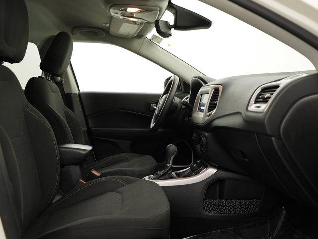 Photo of 2019 White Clearcoat Jeep Compass