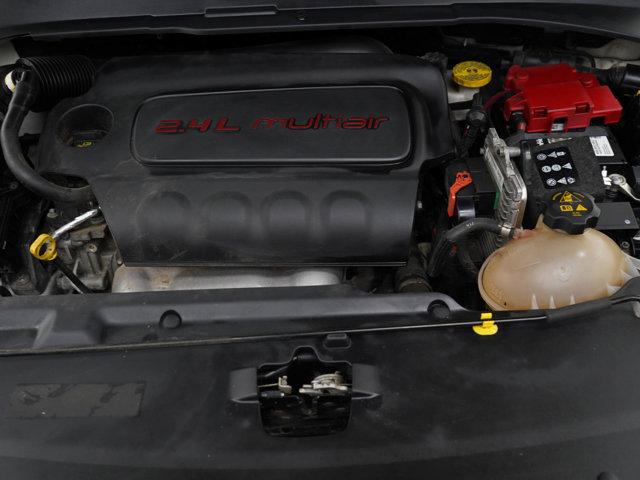 Photo of 2019 White Clearcoat Jeep Compass