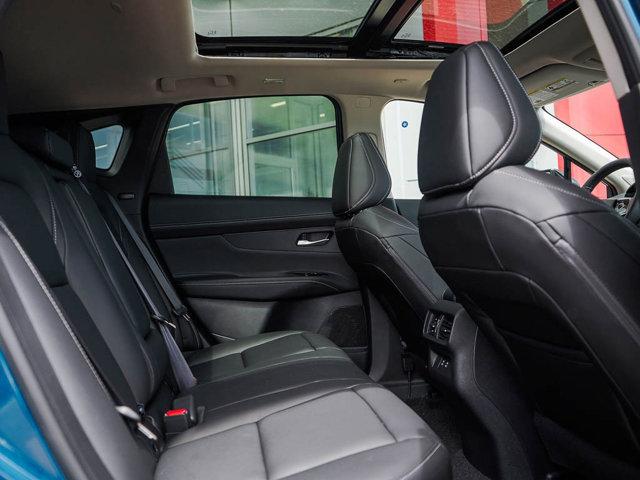 Photo of 2025 Scarlet Ember Tintcoat/Super Black Nissan Murano