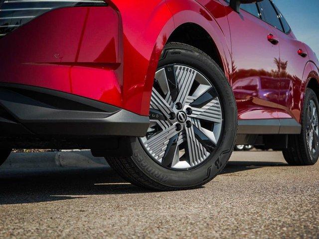 Photo of 2025 Scarlet Ember Tintcoat/Super Black Nissan Murano