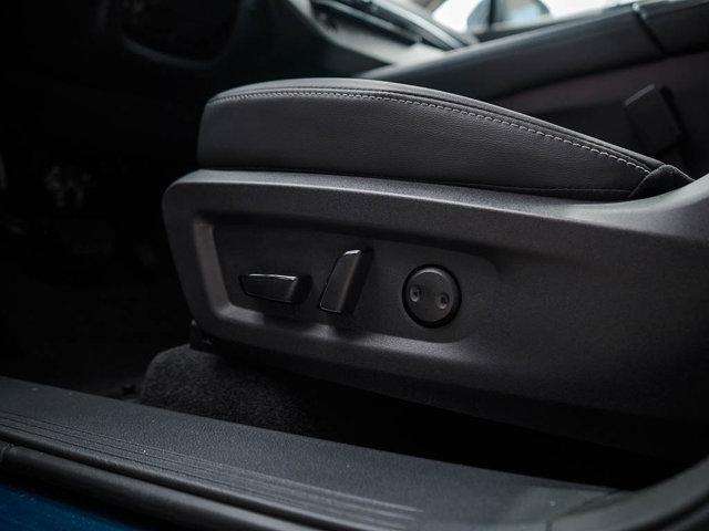 Photo of 2025 Scarlet Ember Tintcoat/Super Black Nissan Murano