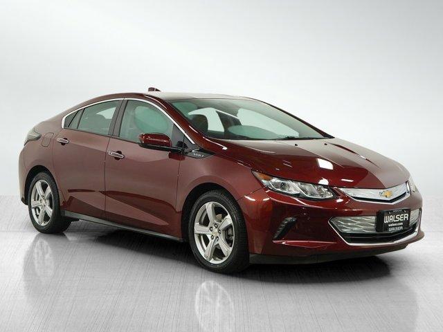 Photo of 2017 Siren Red Tintcoat Chevrolet Volt