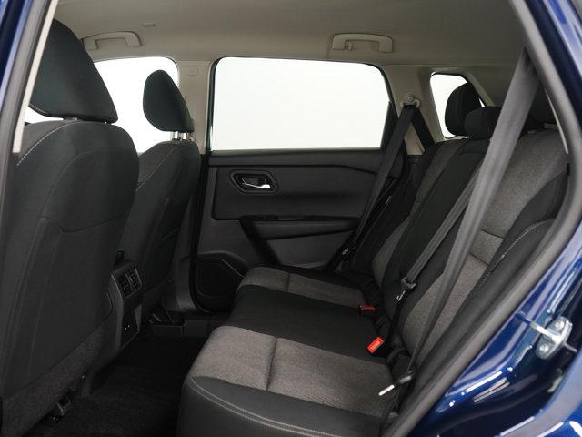 Photo of 2024 Deep Ocean Blue Pearl Nissan Rogue