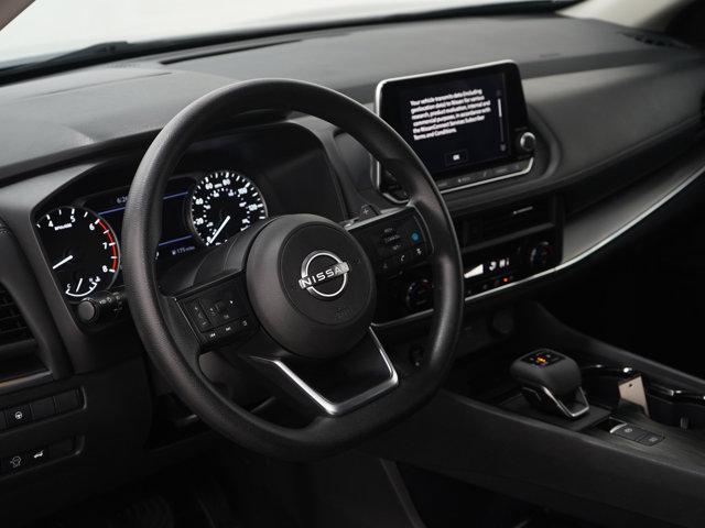 Photo of 2024 Deep Ocean Blue Pearl Nissan Rogue