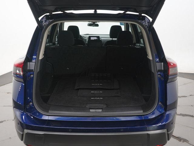 Photo of 2024 Deep Ocean Blue Pearl Nissan Rogue