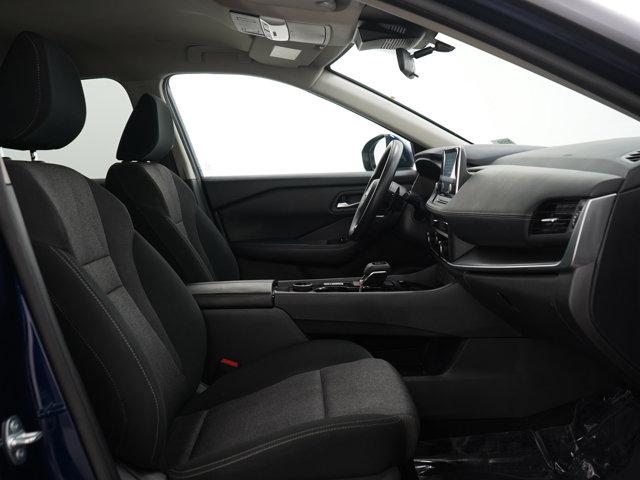 Photo of 2024 Deep Ocean Blue Pearl Nissan Rogue