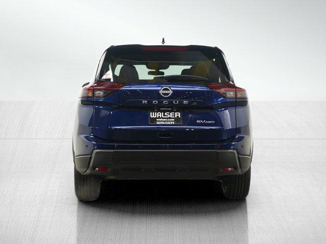 Photo of 2024 Deep Ocean Blue Pearl Nissan Rogue