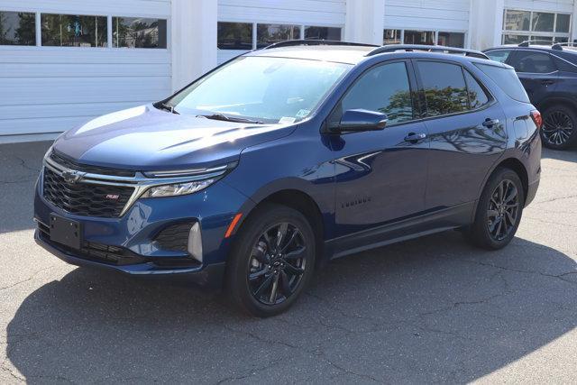 Photo of 2022 Blue Glow Metallic Chevrolet Equinox