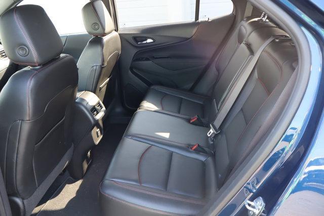 Photo of 2022 Blue Glow Metallic Chevrolet Equinox