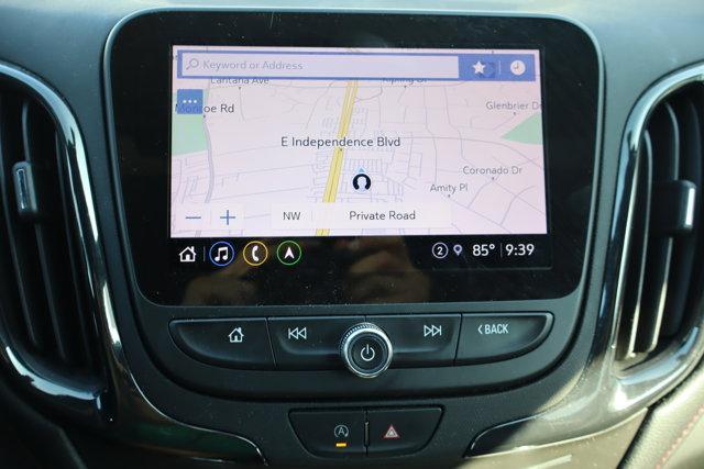 Photo of 2022 Blue Glow Metallic Chevrolet Equinox
