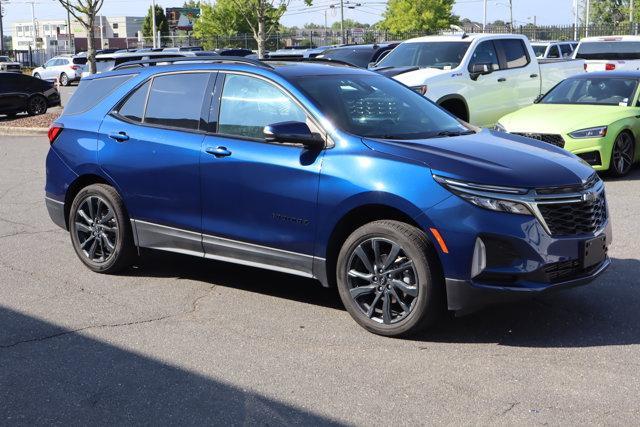 Photo of 2022 Blue Glow Metallic Chevrolet Equinox
