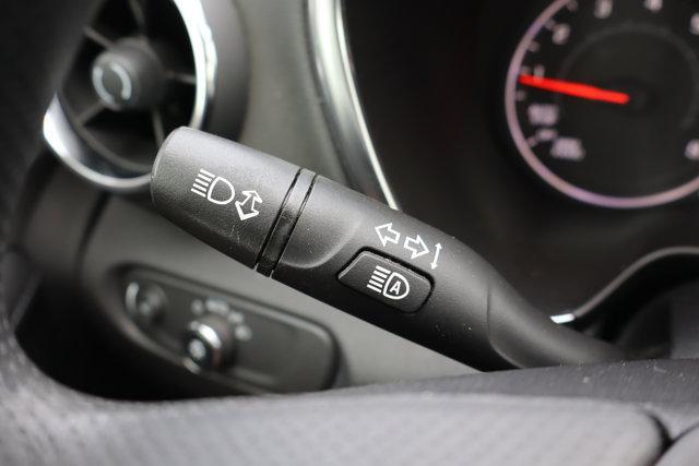 Photo of 2022 Summit White Chevrolet Blazer