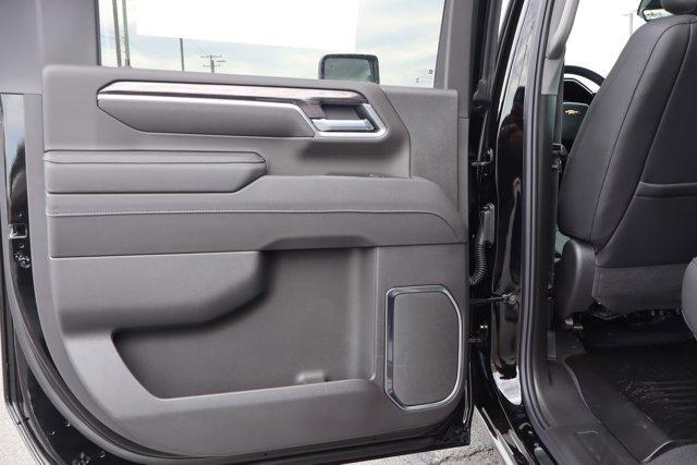 Photo of 2025 Black Chevrolet Silverado 2500