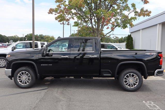 Photo of 2025 Black Chevrolet Silverado 2500