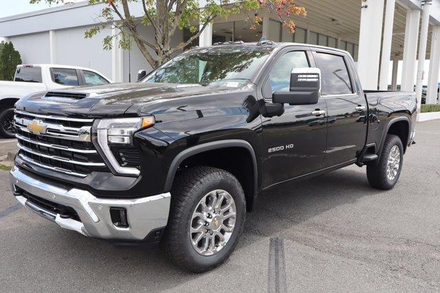 Photo of 2025 Black Chevrolet Silverado 2500