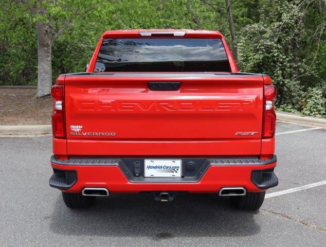 Photo of 2022 Red Chevrolet Silverado 1500