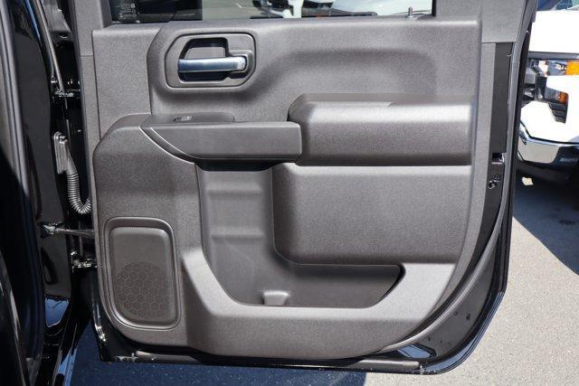 Photo of 2026 Black Chevrolet Silverado 2500