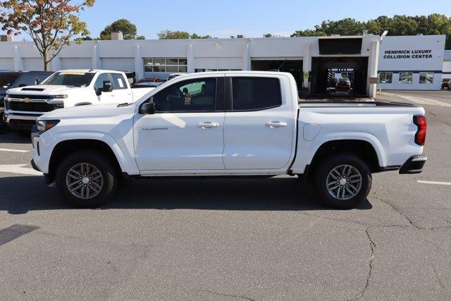Photo of 2024 Summit White Chevrolet Colorado