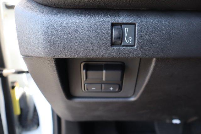 Photo of 2024 Summit White Chevrolet Colorado