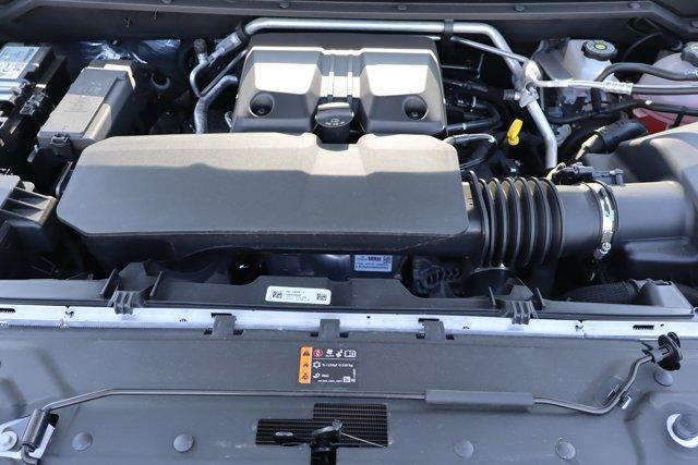 Photo of 2024 Summit White Chevrolet Colorado