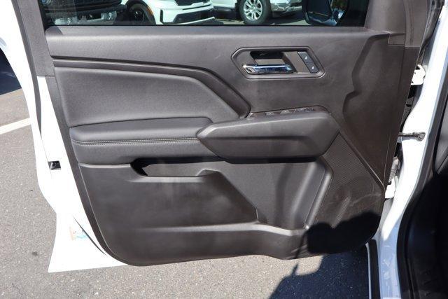 Photo of 2024 Summit White Chevrolet Colorado