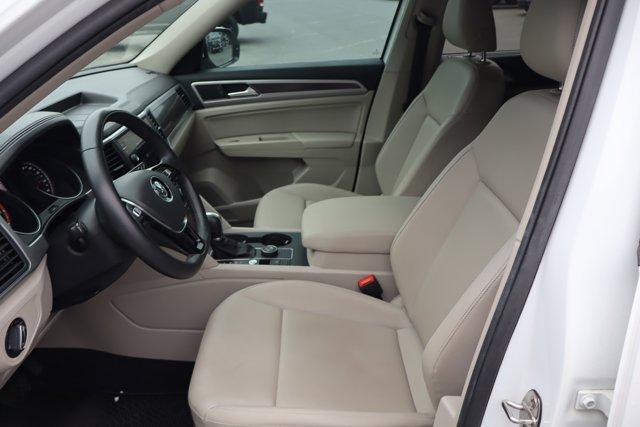 Photo of 2019 Pure White Volkswagen Atlas