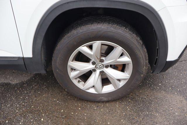 Photo of 2019 Pure White Volkswagen Atlas