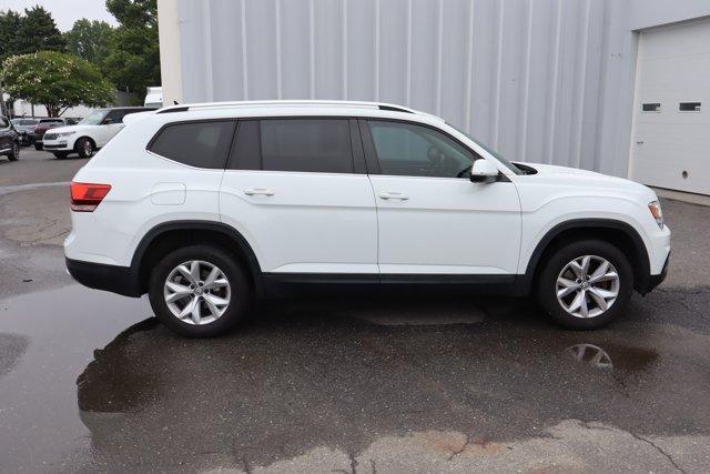 Photo of 2019 Pure White Volkswagen Atlas