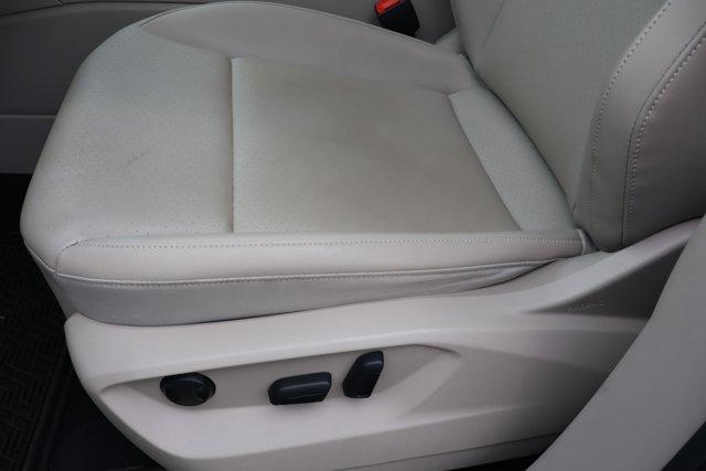 Photo of 2019 Pure White Volkswagen Atlas