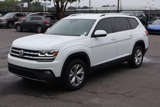 Photo of 2019 Pure White Volkswagen Atlas