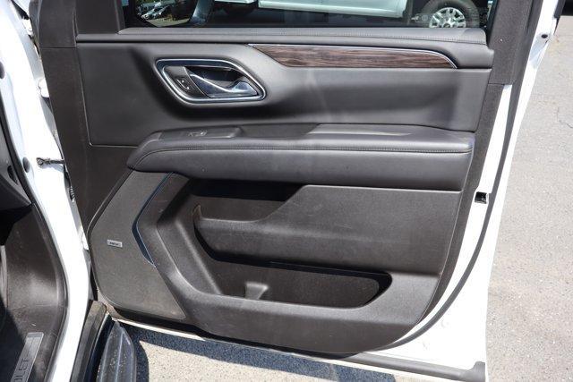Photo of 2021 Summit White Chevrolet Suburban