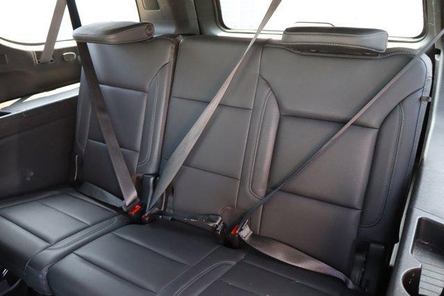 Photo of 2021 Summit White Chevrolet Suburban