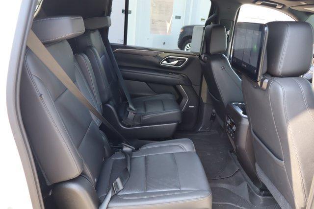 Photo of 2021 Summit White Chevrolet Suburban