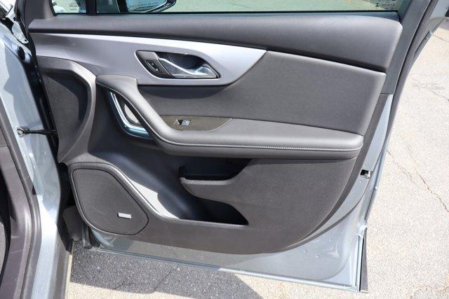 Photo of 2025 Sterling Gray Metallic Chevrolet Blazer