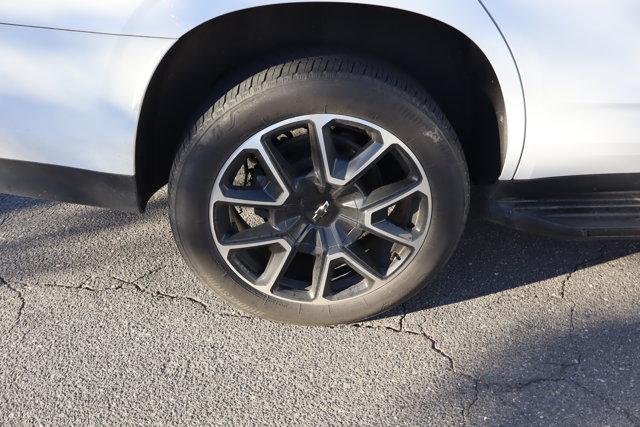 Photo of 2023 Summit White Chevrolet Tahoe