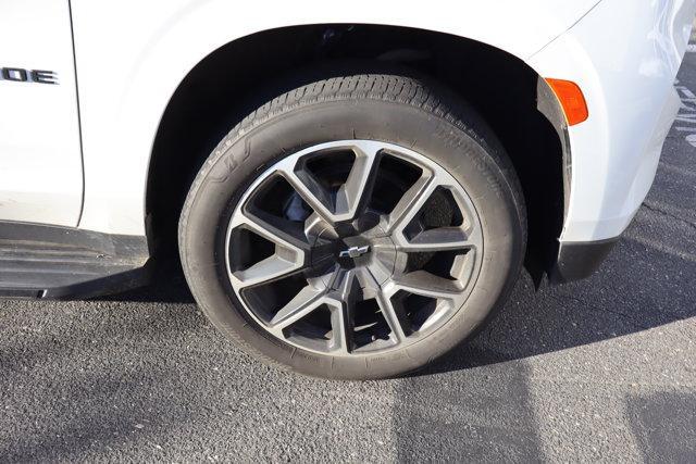 Photo of 2023 Summit White Chevrolet Tahoe