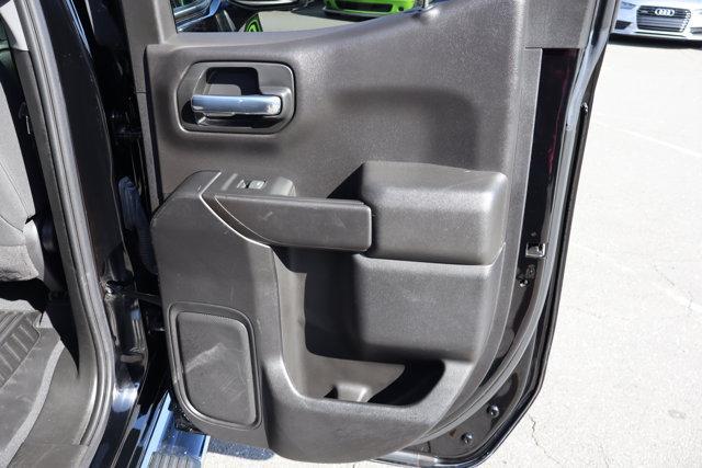 Photo of 2022 Black Chevrolet Silverado 1500