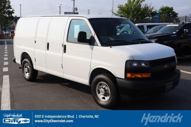 Photo of 2025 Summit White Chevrolet Express 2500