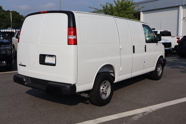 Photo of 2025 Summit White Chevrolet Express 2500