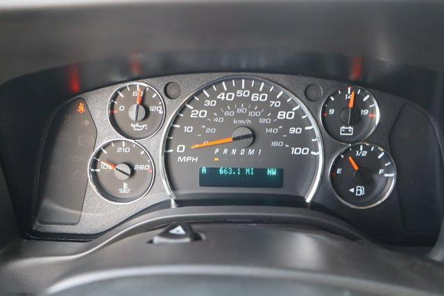 Photo of 2025 Summit White Chevrolet Express 2500