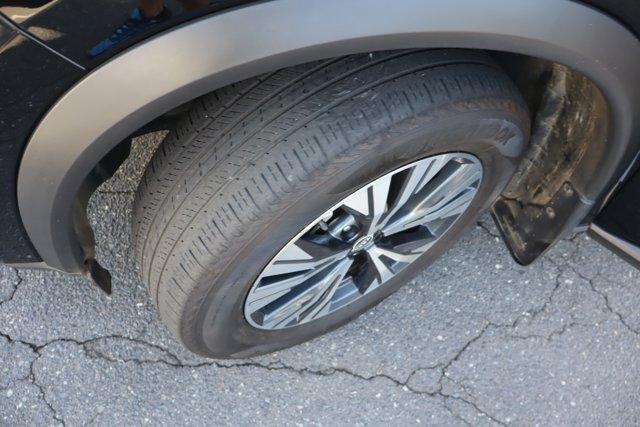 Photo of 2023 Black Nissan Rogue