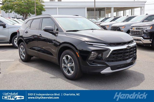 Photo of 2025 Black Chevrolet Blazer